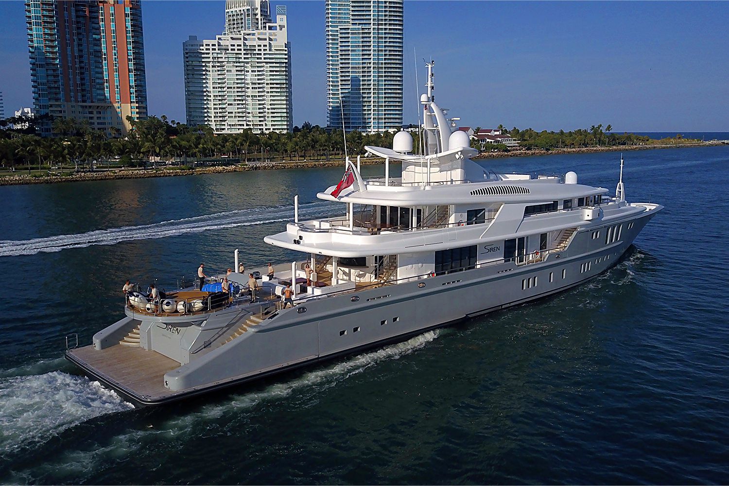 Services Dawn Boucher Broker Associate • Luxury Real Estate